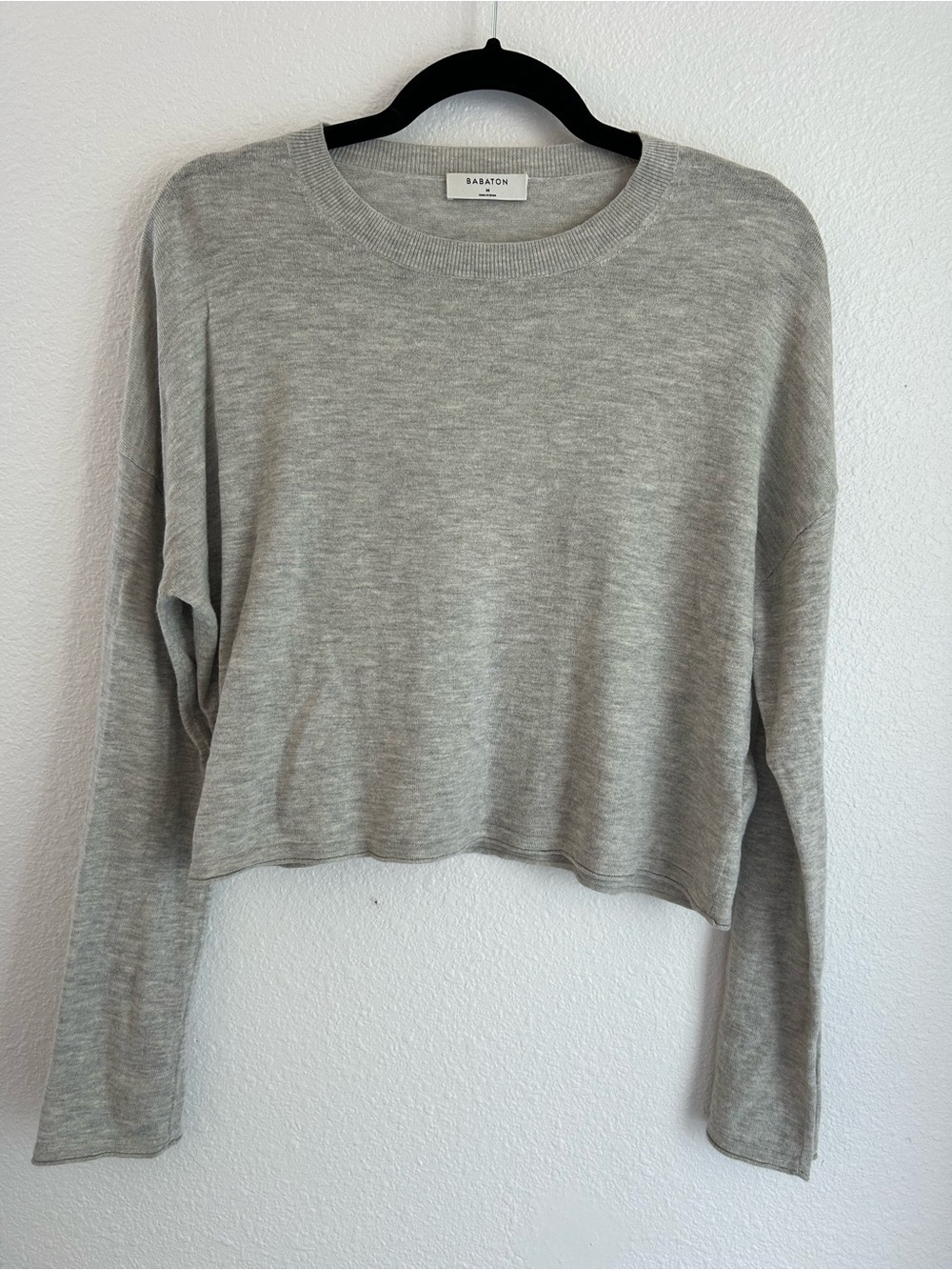 Babaton Heather Gray Cropped Knit Long-Sleeve Lightweight Sweater